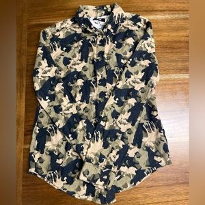 Unisex fall bear camouflage flannel! 🐻